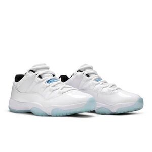 Air Jordan 11 Retro Low